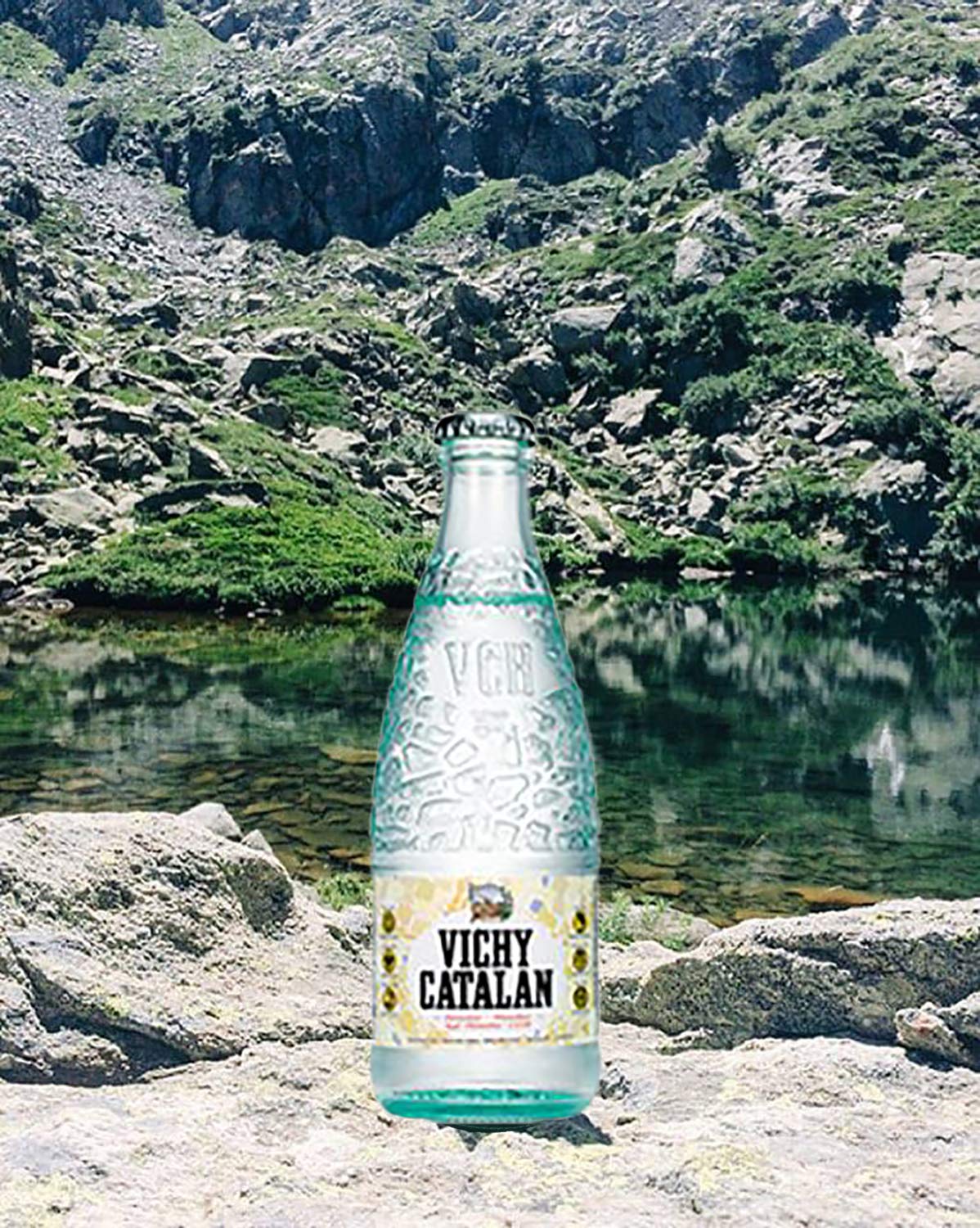 Sparkling Mineral Water 250 mL 24 Glass Bottles L1944