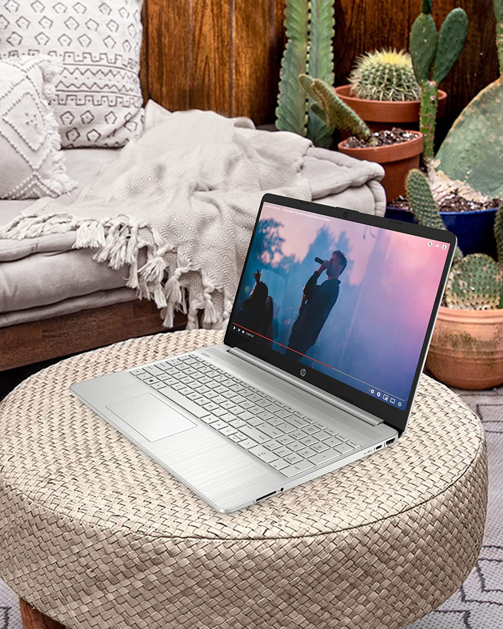 15.6" FHD Business Laptop, i5-1135G7, 16GB RAM 256GB SSD B482