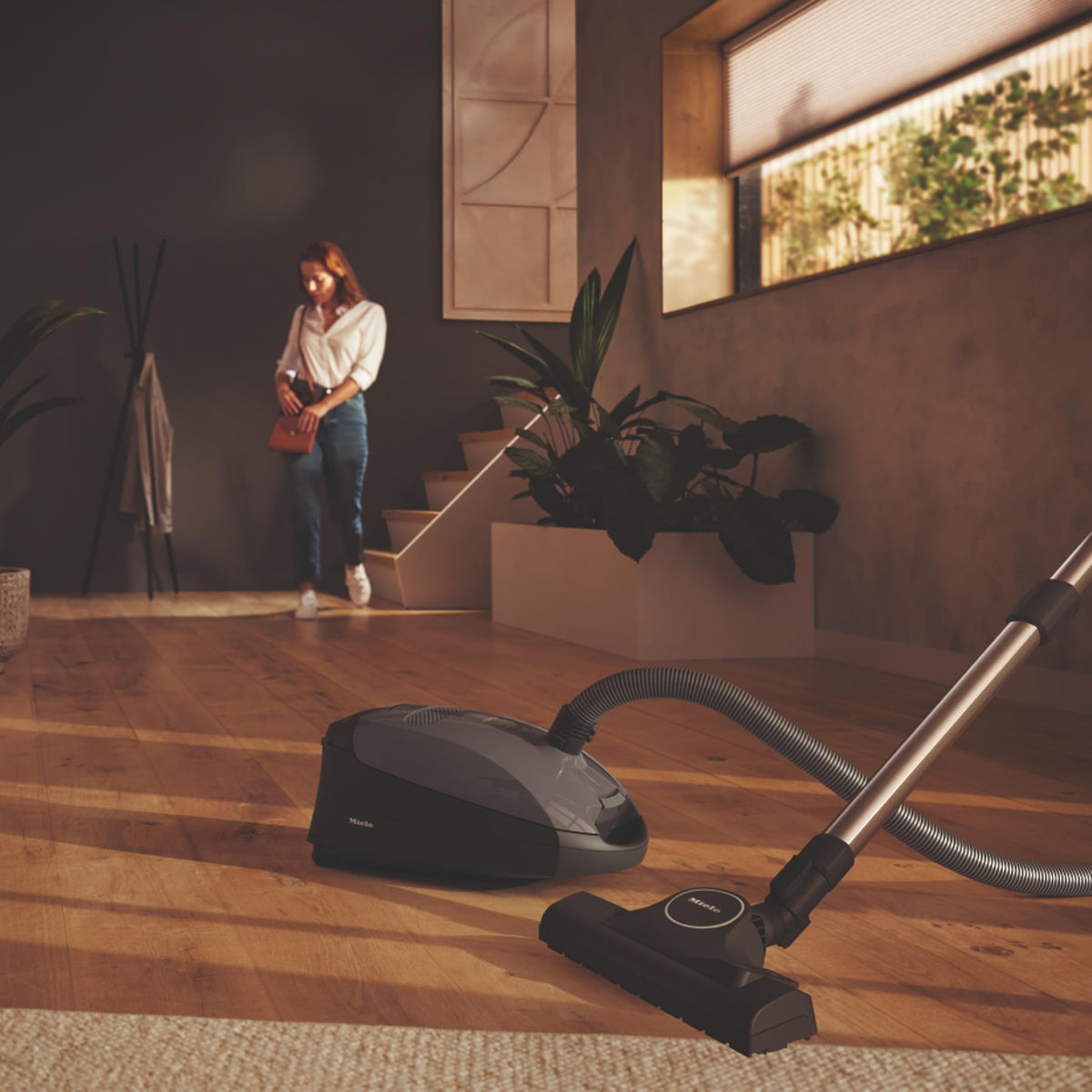 Classic C1 Pure Suction Vacuum C906